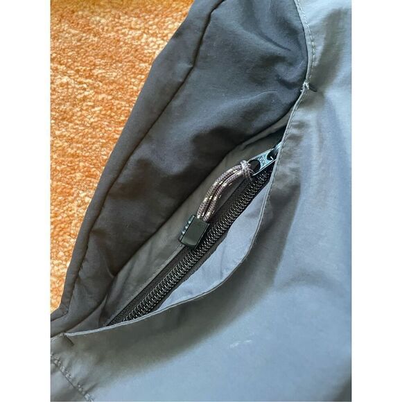 Timberland Waterproof Men's Black/Grey Zipper Mesh lining Utility Jacket S - Picture 3 of 9